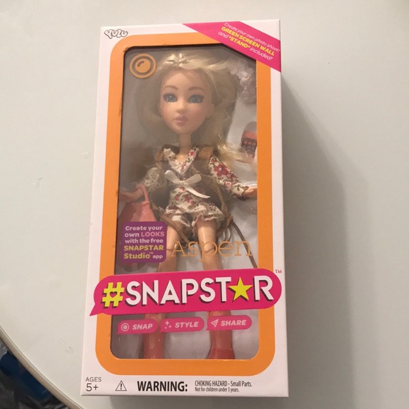 YULU Snapstar ASPEN DOLL w/ACCESSORIES 10" Age 5+ ~ New in Box - Picture 1 of 3